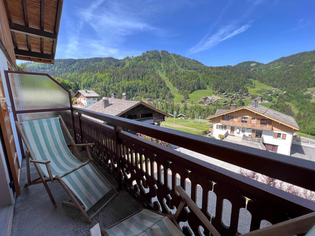 Grotte Aux Fees A, Appartement Skis Aux Pieds Ла Клусаз Екстериор снимка